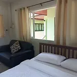 Wasin House One Bedroom - Maenum